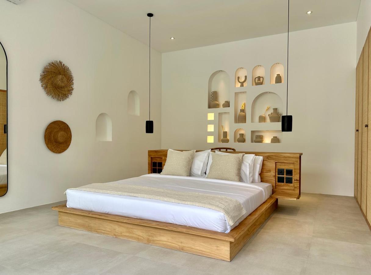 Two- Bedroom Luxury Villa *