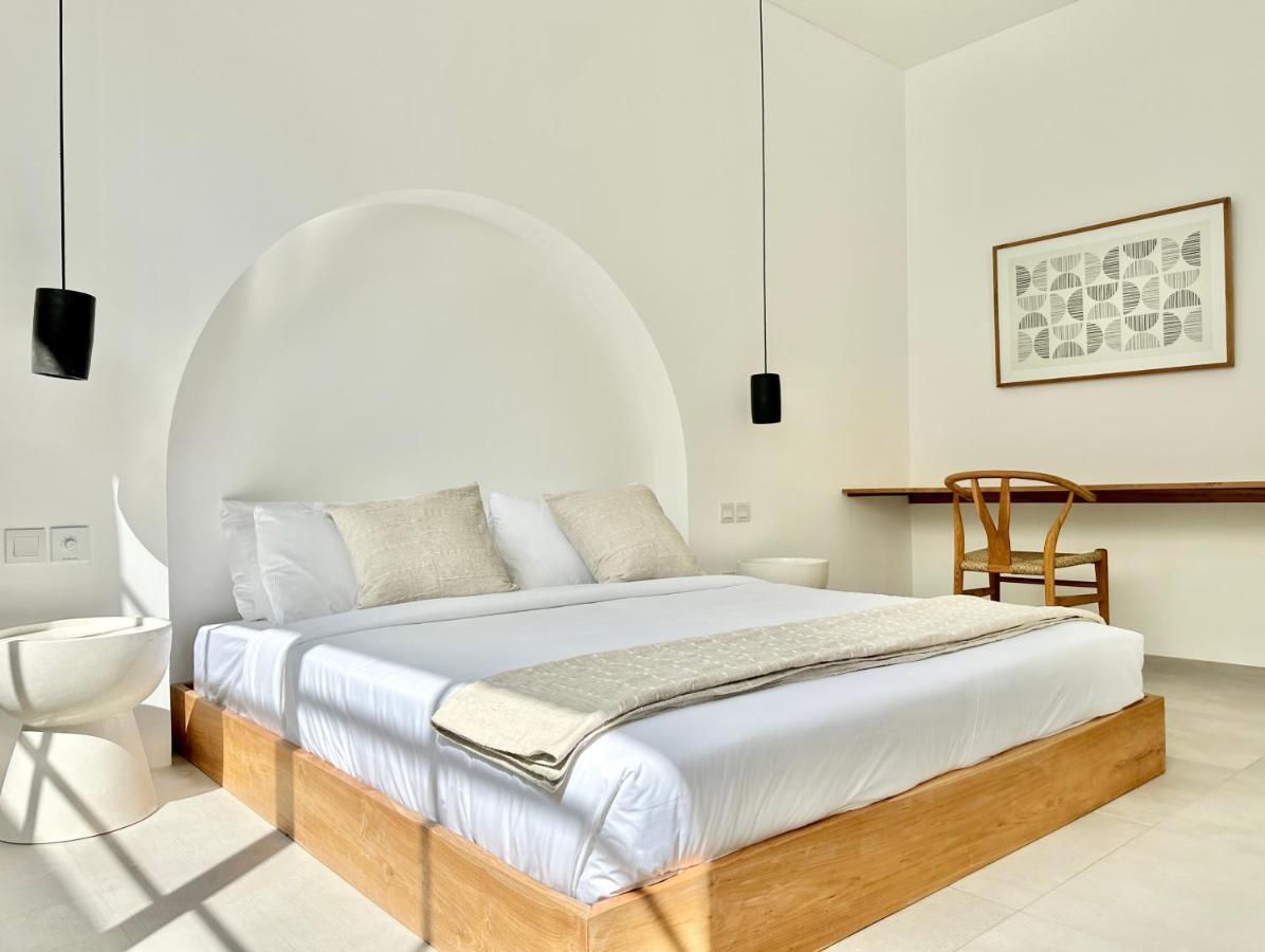 Two- Bedroom Luxury Villa *